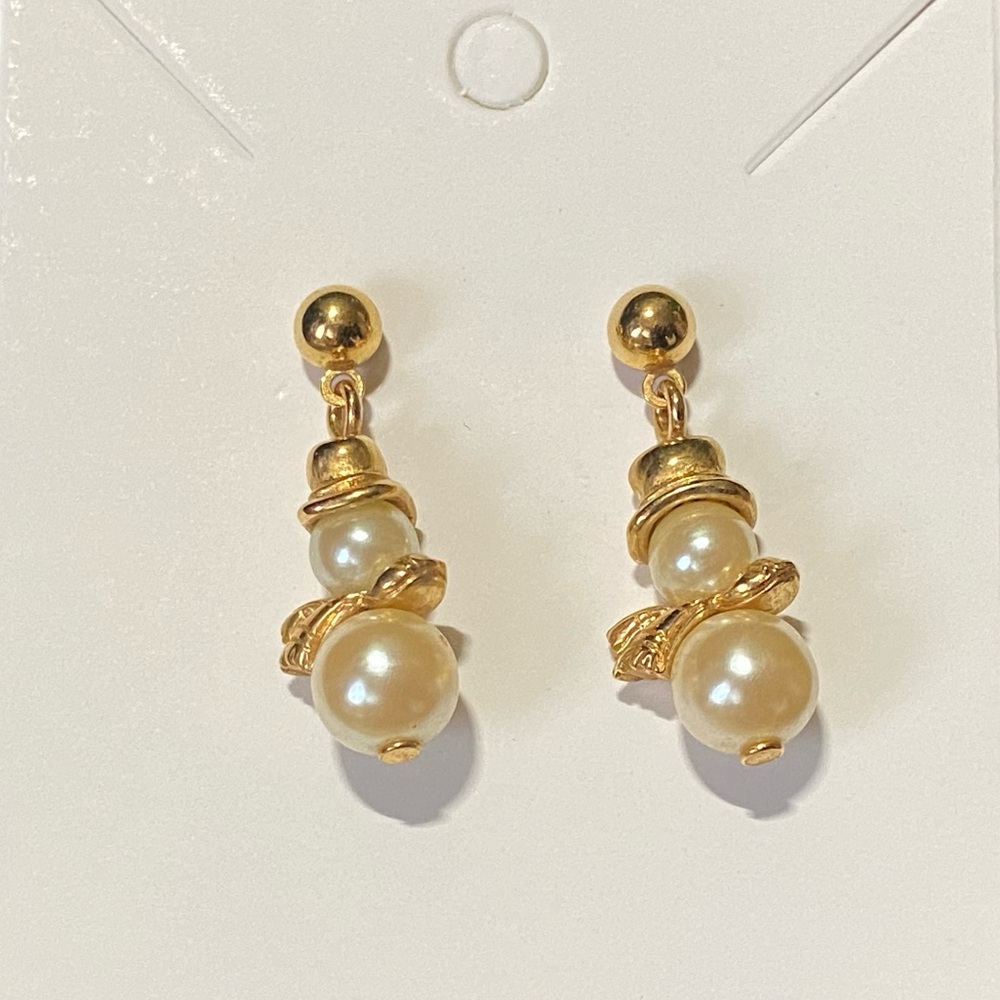 Vintage Gold Plated Christmas Pearl Snowman Stud Earrings